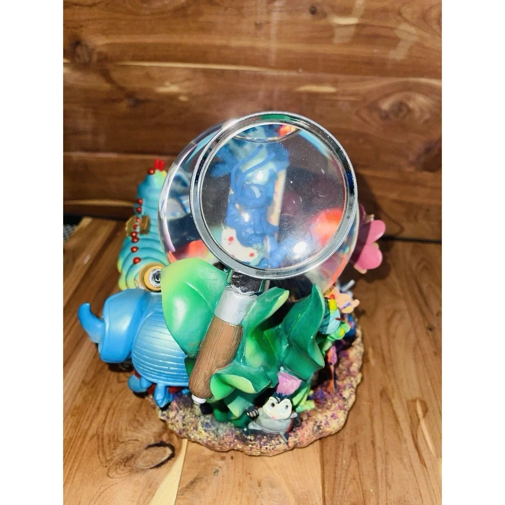 VTG 1998 Disney Pixar A Bug's Life Snow Globe Musical Box. Randy Newman